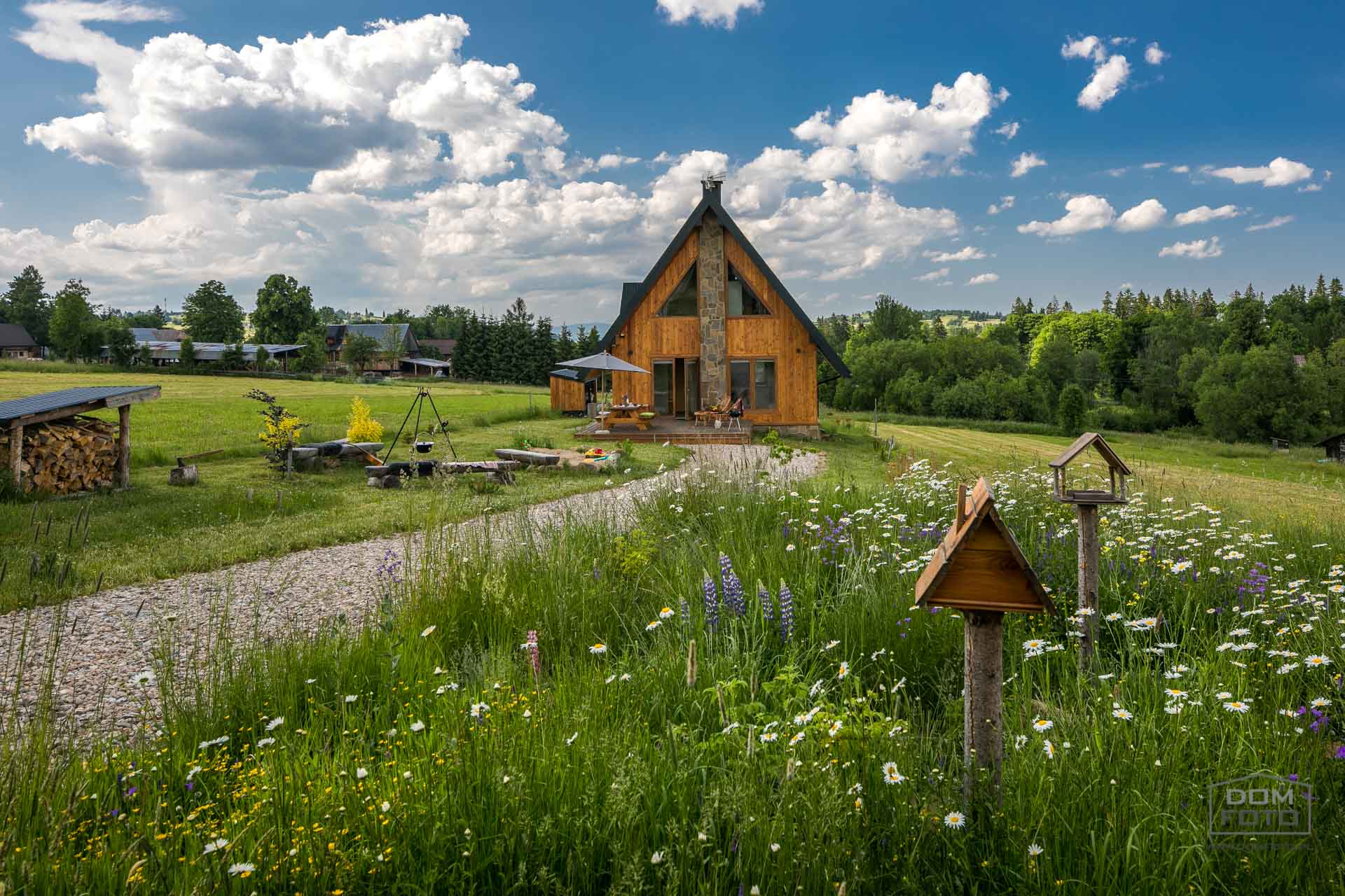 Architektura i budynki - DOMFOTO - fotograf wnętrz i architektury. Fotografia nieruchomości w miastach: Kraków, Zakopane, Szczawnica, Nowy Targ, Rabka-Zdrój, Nowy Sącz, Myślenice, Kościelisko i całej Polsce.