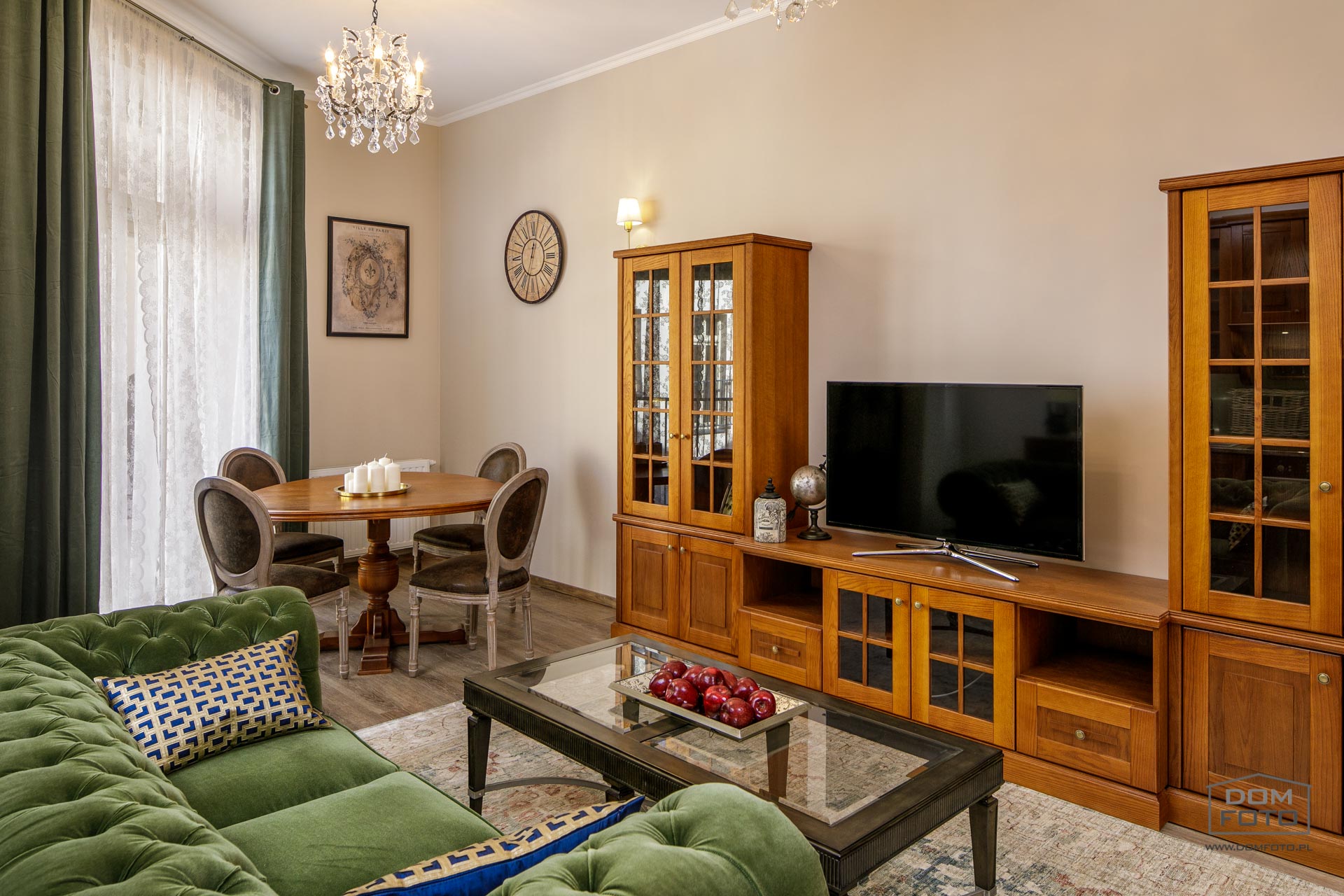 Mieszkania, wnętrza - DOMFOTO - fotograf wnętrz i architektury. Fotografia nieruchomości w miastach: Kraków, Zakopane, Szczawnica, Nowy Targ, Rabka-Zdrój, Nowy Sącz, Myślenice, Kościelisko i całej Polsce.