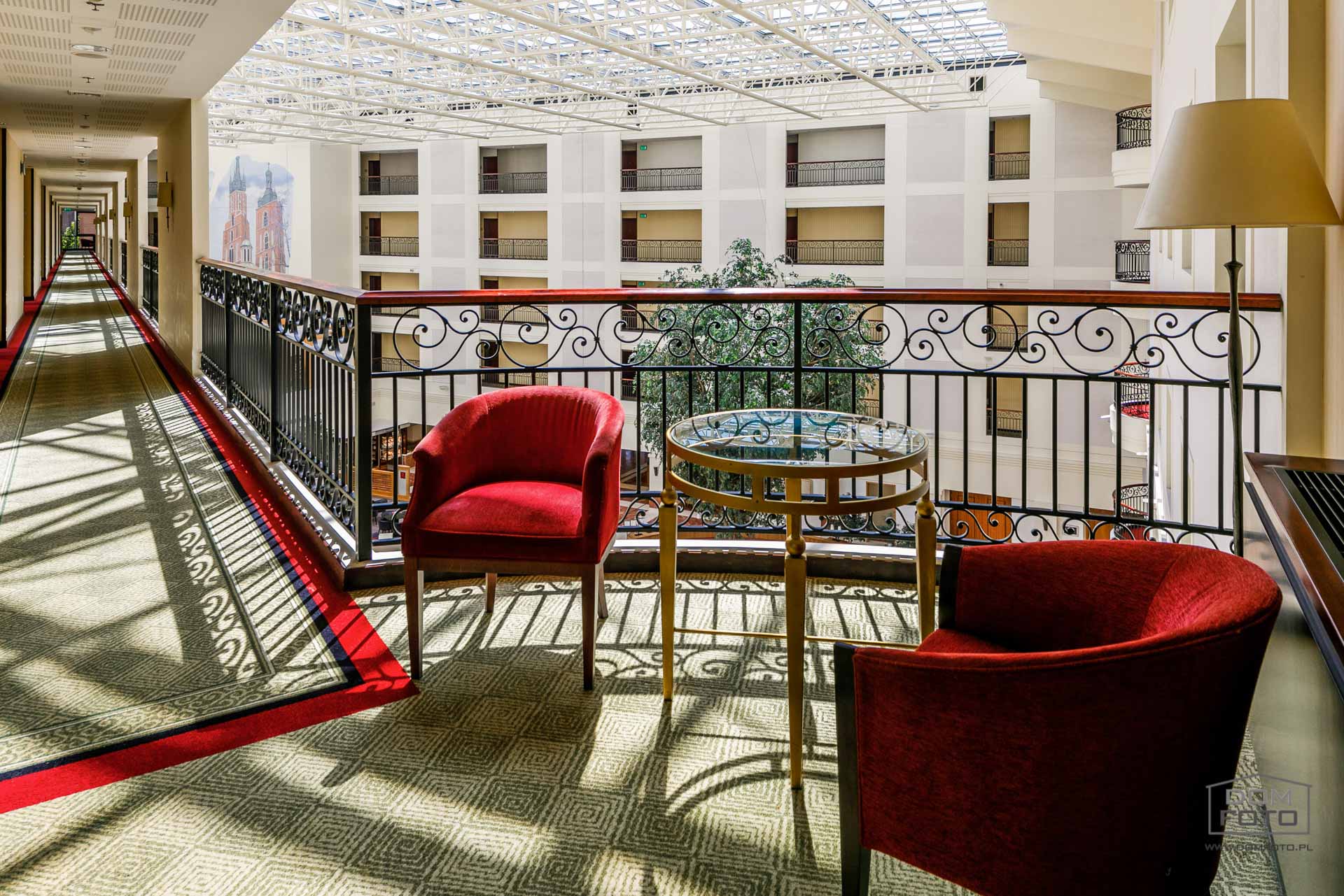 Hotele, pensjonaty - DOMFOTO - fotograf wnętrz i architektury. Fotografia nieruchomości w miastach: Kraków, Zakopane, Szczawnica, Nowy Targ, Rabka-Zdrój, Nowy Sącz, Myślenice, Kościelisko i całej Polsce.