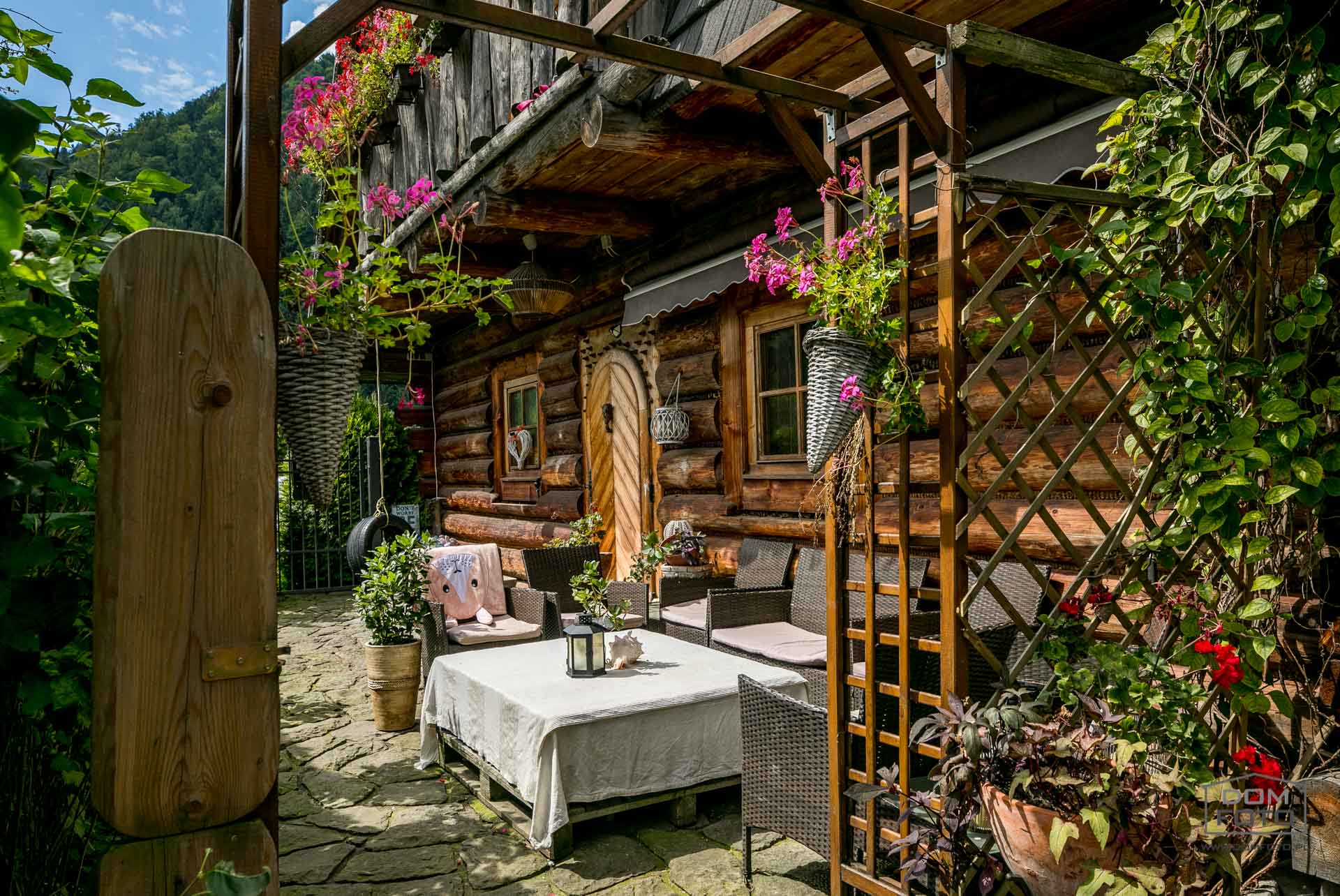 fotografia_wnetrz_architektury/fotograf_restauracja_spa_fotografia_wnetrz_krakow_zakopane_szczawnica/araRESTAURACJE, SPA, INNE NIERUCHOMOŚCI - DOMFOTO - fotograf wnętrz i architektury. Fotografia nieruchomości w miastach: Kraków, Zakopane, Szczawnica, Nowy Targ, Rabka-Zdrój, Nowy Sącz, Myślenice, Kościelisko i całej Polsce.