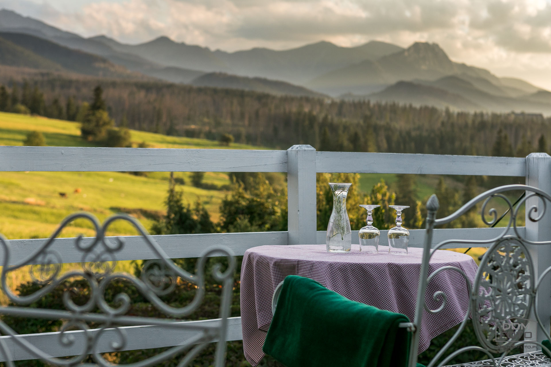 fotografia_wnetrz_architektury/fotograf_restauracja_spa_fotografia_wnetrz_krakow_zakopane_szczawnica/araRESTAURACJE, SPA, INNE NIERUCHOMOŚCI - DOMFOTO - fotograf wnętrz i architektury. Fotografia nieruchomości w miastach: Kraków, Zakopane, Szczawnica, Nowy Targ, Rabka-Zdrój, Nowy Sącz, Myślenice, Kościelisko i całej Polsce.